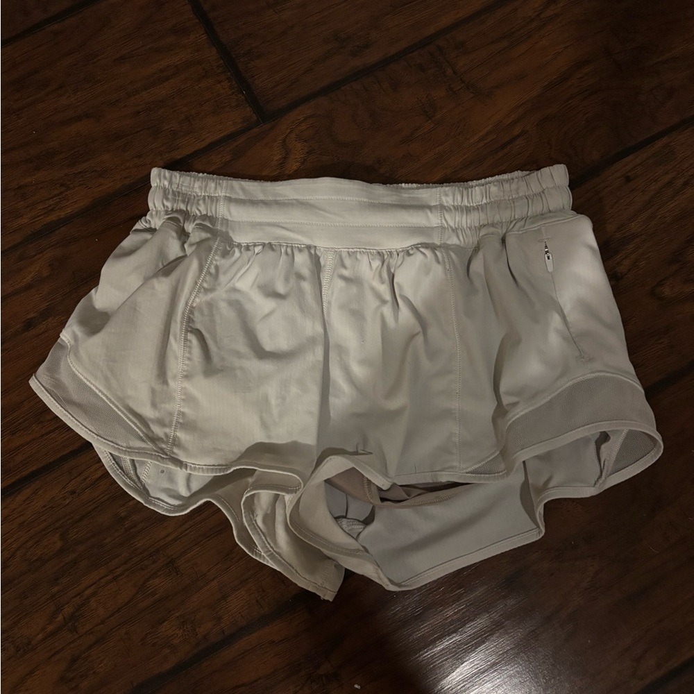 Lululemon Hotty Hot Short